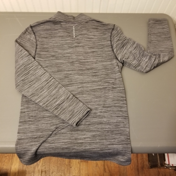 RBX Xtrain Grey Compression Pull Over Size Large - Picture 7 of 7